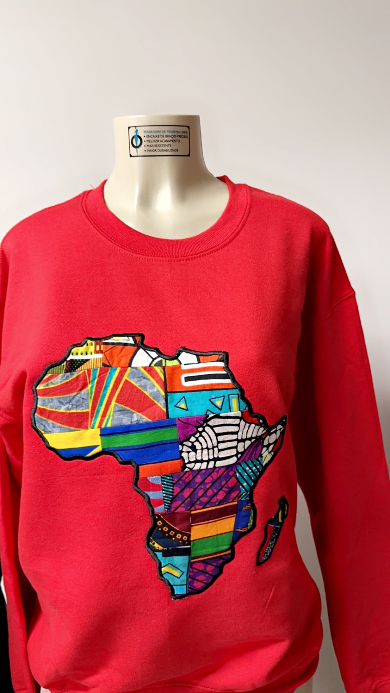Africa Sweatshirt with fabric appliqué